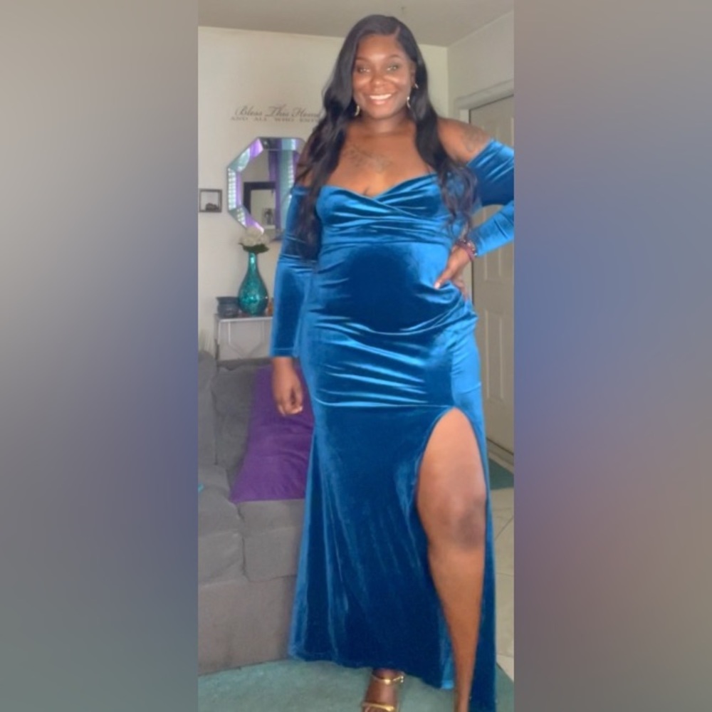 Velvet long dress
